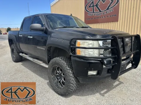 Black 2011 Chevrolet Silverado 1500 LT for sale in Abilene, TX
