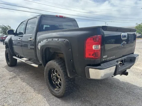 More photos of 2011 Chevrolet Silverado 1500 LT at 4M Autoplex, TX