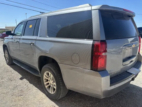 More photos of 2019 Chevrolet Suburban LT at 4M Autoplex, TX