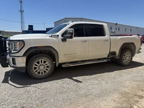 More photos of 2020 GMC Sierra 2500HD SLT at 4M Autoplex, TX