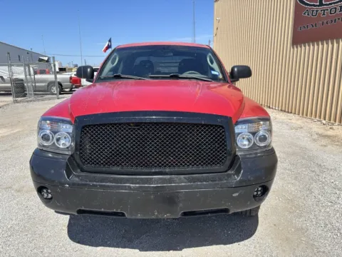 Photos of 2005 Dodge Dakota SLT for sale in Abilene, TX at 4M Autoplex