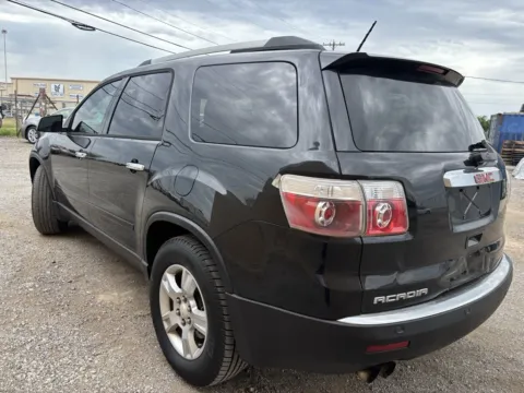 More photos of 2012 GMC Acadia SLE at 4M Autoplex, TX