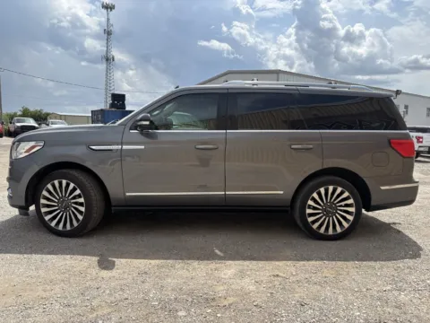 More photos of 2021 Lincoln Navigator Reserve at 4M Autoplex - Industrial Blvd, TX
