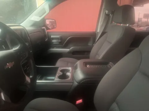 More photos of 2018 Chevrolet Silverado 1500 LT at 4M Autoplex, TX