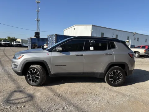More photos of 2019 Jeep Compass Trailhawk at 4M Autoplex - Industrial Blvd, TX