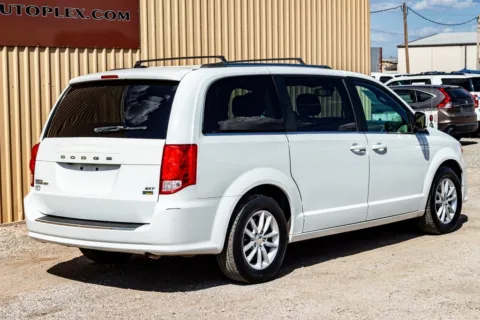 Another view of 2019 Dodge Grand Caravan SXT for sale in Abilene, TX at 4M Autoplex - Industrial Blvd