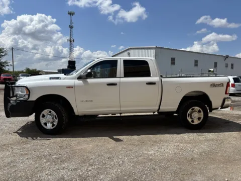 More photos of 2022 Ram 2500 Tradesman at 4M Autoplex - Industrial Blvd, TX