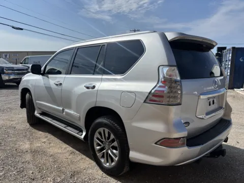 More photos of 2015 Lexus GX 460 Luxury at 4M Autoplex - Industrial Blvd, TX