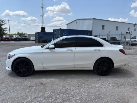 More photos of 2019 Mercedes-Benz C-Class C 300 at 4M Autoplex - Industrial Blvd, TX