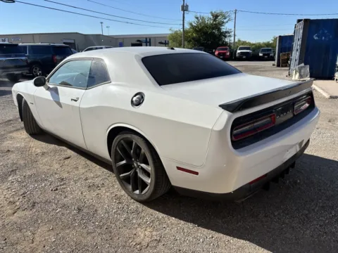 More photos of 2019 Dodge Challenger R/T at 4M Autoplex - Industrial Blvd, TX