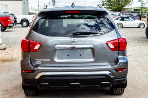 More photos of 2020 Nissan Pathfinder S at 4M Autoplex - Industrial Blvd, TX