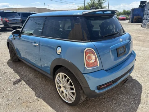 More photos of 2013 MINI Cooper S at 4M Autoplex - Industrial Blvd, TX