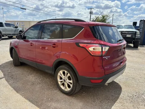 More photos of 2018 Ford Escape SE at 4M Autoplex - Industrial Blvd, TX