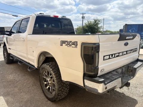 More photos of 2020 Ford F-250SD Lariat at 4M Autoplex - Industrial Blvd, TX