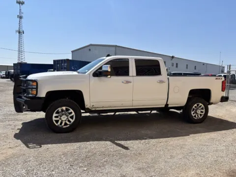 More photos of 2016 Chevrolet Silverado 2500HD LTZ at 4M Autoplex - Industrial Blvd, TX