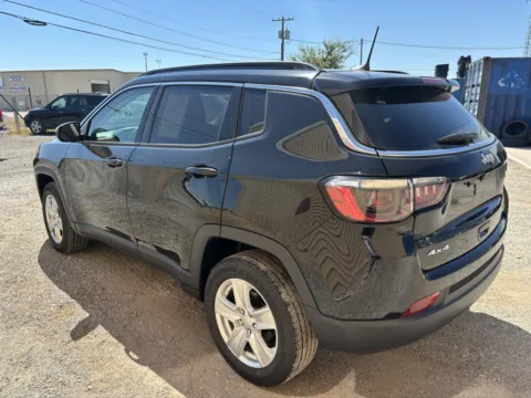 More photos of 2022 Jeep Compass Latitude at 4M Autoplex - Industrial Blvd, TX