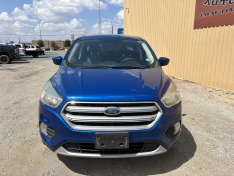 Photos of 2017 Ford Escape SE for sale in Abilene, TX at 4M Autoplex - Industrial Blvd