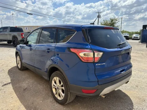 More photos of 2017 Ford Escape SE at 4M Autoplex - Industrial Blvd, TX