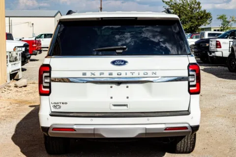 More photos of 2022 Ford Expedition Limited at 4M Autoplex - Industrial Blvd, TX