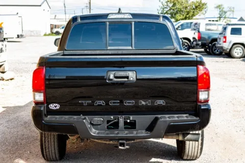 More photos of 2021 Toyota Tacoma SR at 4M Autoplex - Industrial Blvd, TX