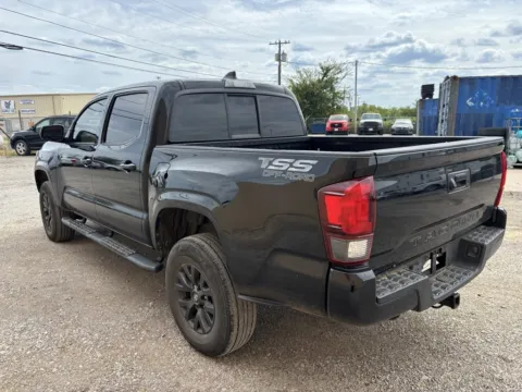 More photos of 2021 Toyota Tacoma SR at 4M Autoplex - Industrial Blvd, TX