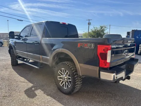 More photos of 2019 Ford F-250SD Lariat at 4M Autoplex - Industrial Blvd, TX
