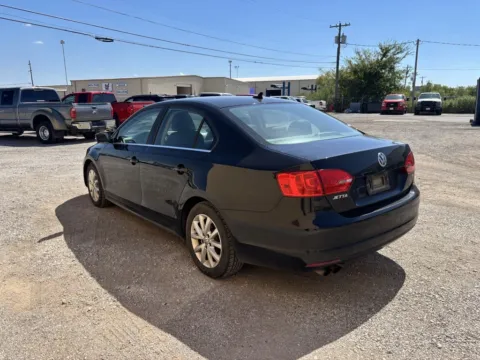 More photos of 2014 Volkswagen Jetta 1.8T SE at 4M Autoplex - Industrial Blvd, TX