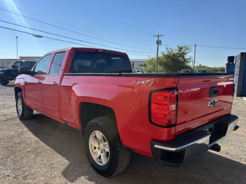 More photos of 2018 Chevrolet Silverado 1500 LT at 4M Autoplex - Industrial Blvd, TX