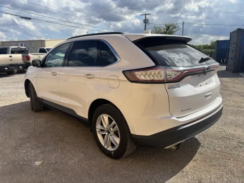 More photos of 2018 Ford Edge SEL at 4M Autoplex - Industrial Blvd, TX