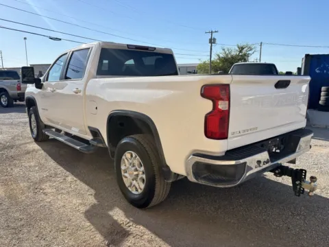 More photos of 2023 Chevrolet Silverado 2500HD LT at 4M Autoplex - Industrial Blvd, TX
