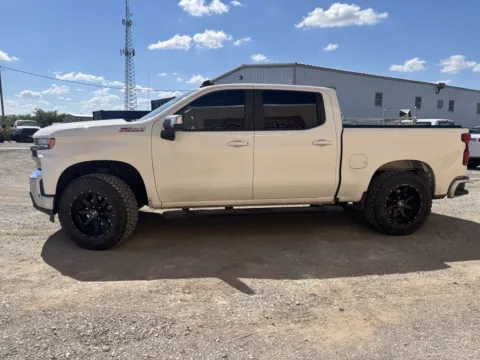 More photos of 2019 Chevrolet Silverado 1500 LT at 4M Autoplex - Industrial Blvd, TX