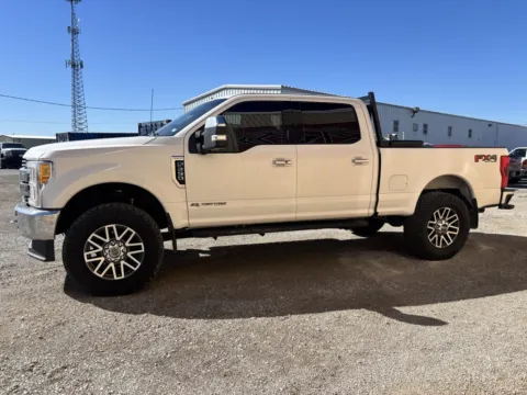 More photos of 2019 Ford F-250SD Lariat at 4M Autoplex - Industrial Blvd, TX