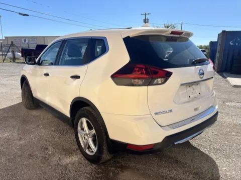More photos of 2019 Nissan Rogue S at 4M Autoplex - Industrial Blvd, TX