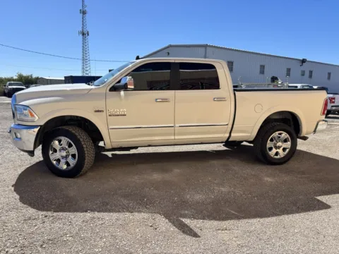 More photos of 2016 Ram 2500 Laramie at 4M Autoplex - Industrial Blvd, TX