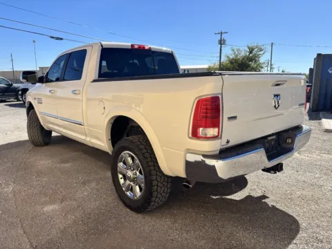More photos of 2016 Ram 2500 Laramie at 4M Autoplex - Industrial Blvd, TX