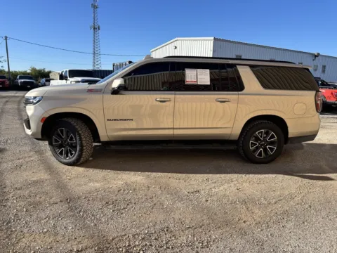 More photos of 2021 Chevrolet Suburban Z71 at 4M Autoplex - Industrial Blvd, TX