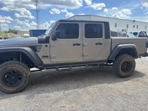 Photos of 2020 Jeep Gladiator Sport for sale in Abilene, TX at 4M Autoplex - Industrial Blvd