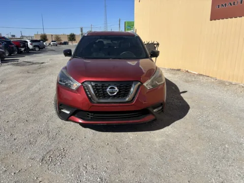 Photos of 2019 Nissan Kicks SR for sale in Abilene, TX at 4M Autoplex - Industrial Blvd