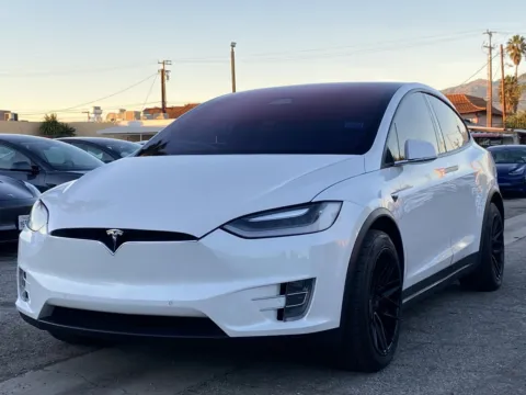 Photos of 2016 Tesla Model X 75D *7 SEATER for sale in South El Monte, CA at Premium Autos - El Monte