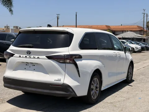 More photos of 2023 Toyota Sienna LE 8-Passenger Hybrid at Premium Autos - El Monte, CA