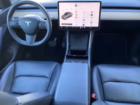 More photos of 2020 Tesla Model Y Long Range* at Premium Autos - El Monte, CA