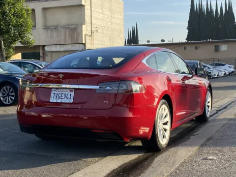 More photos of 2016 Tesla Model S 75 at Premium Autos - El Monte, CA