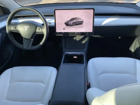 More photos of 2022 Tesla Model 3 at Premium Autos - El Monte, CA