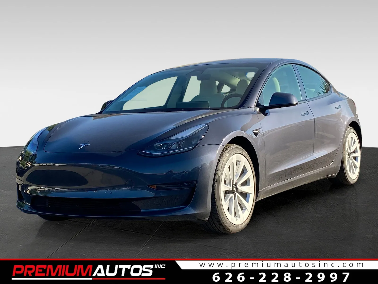 2023 Tesla Model 3 Base's photo