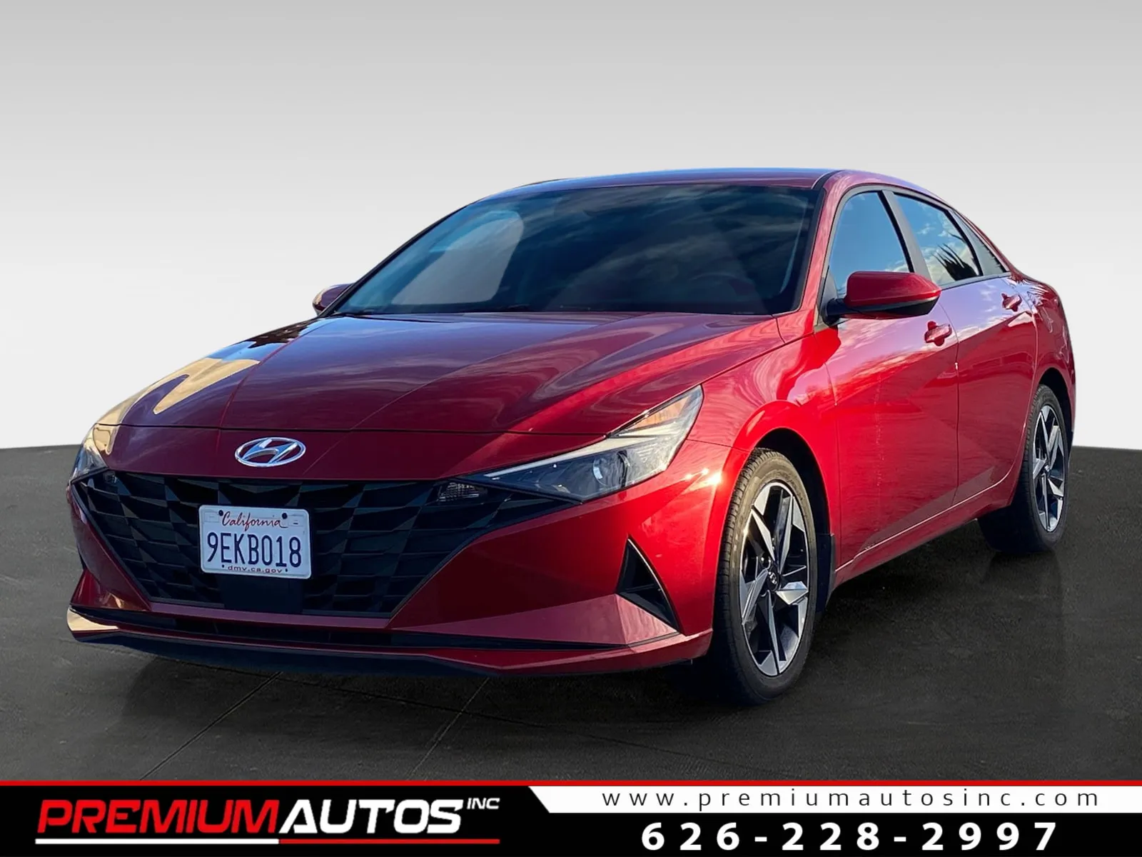 2023 Hyundai Elantra SEL's photo