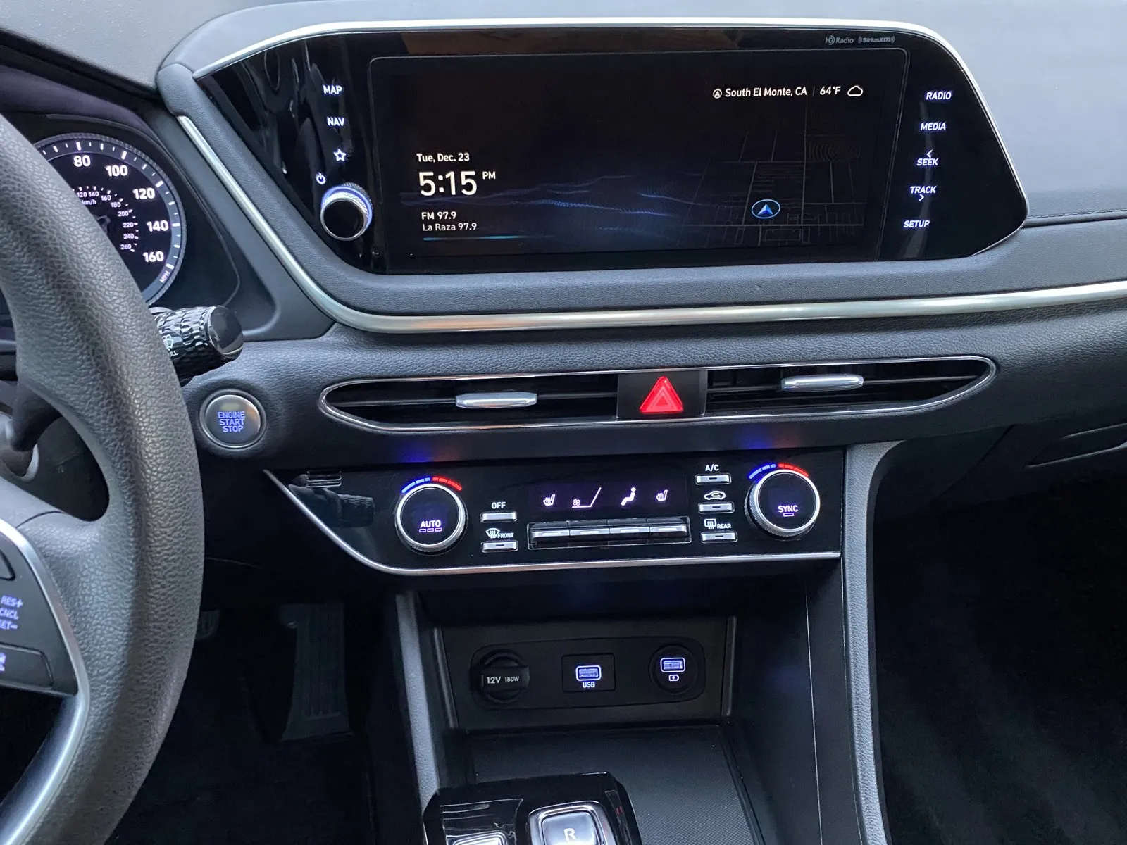 Hyundai Sonata photo 15