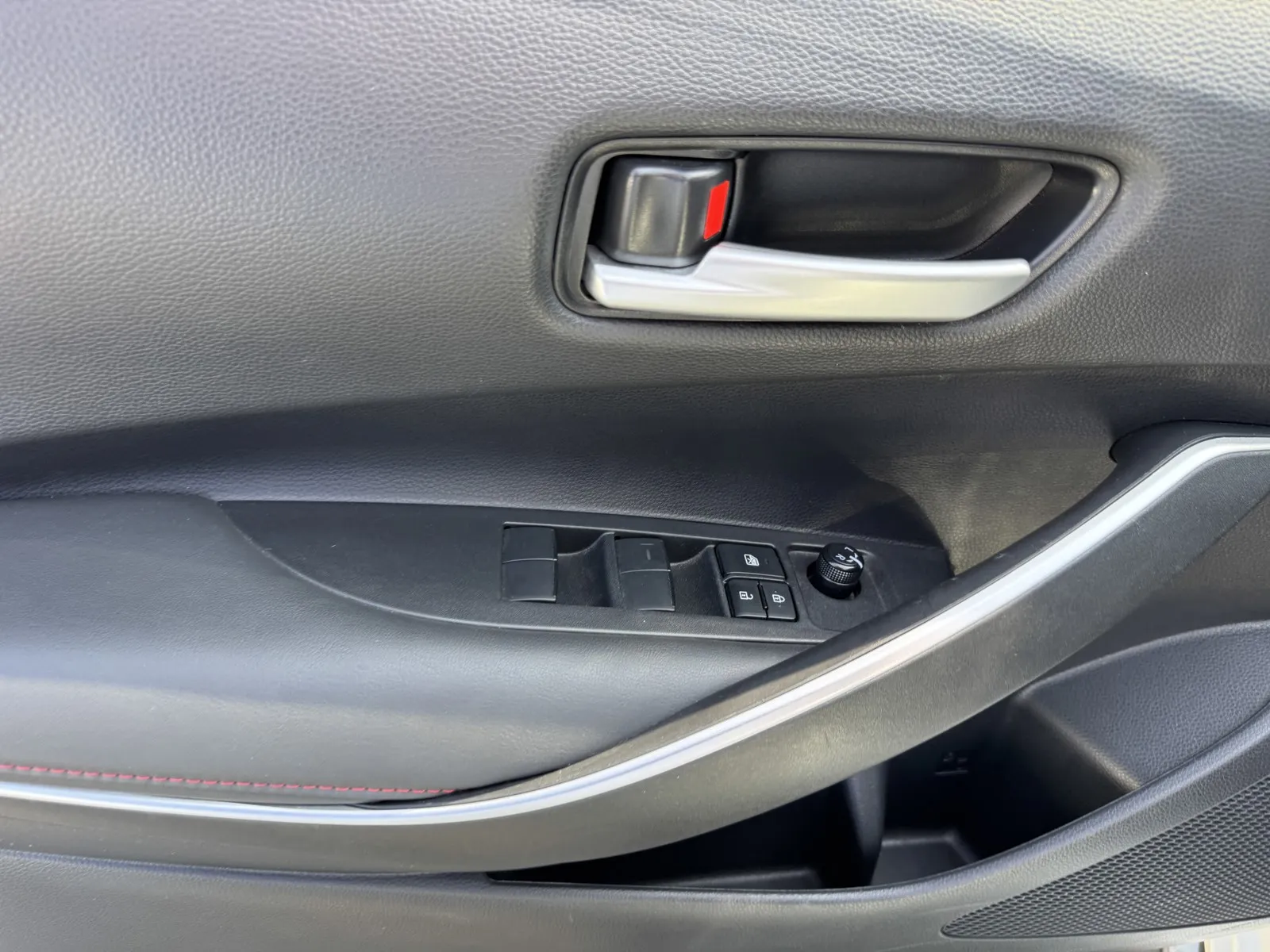 Toyota Corolla photo 15
