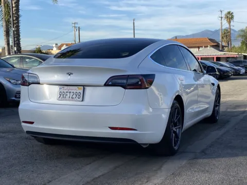 More photos of 2020 Tesla Model 3 Standard Range at Premium Autos - El Monte, CA