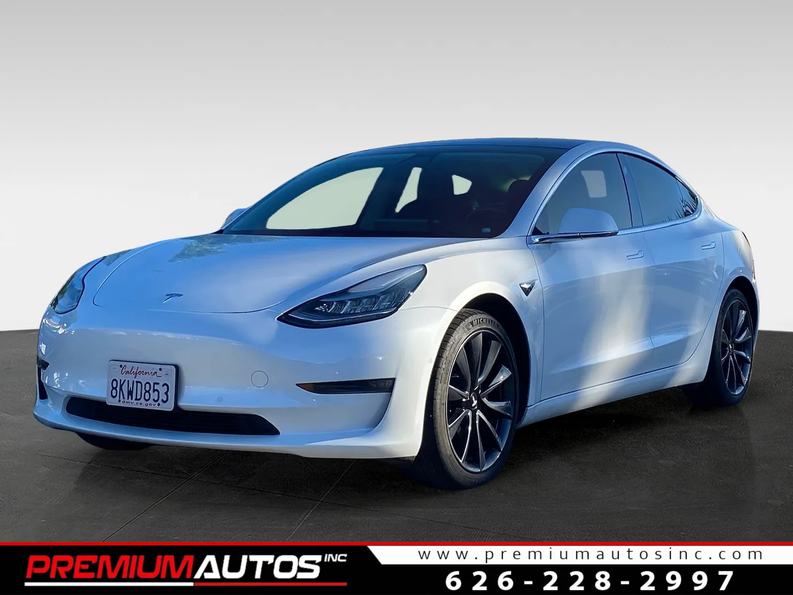 2019 Tesla Model 3 Base's photo