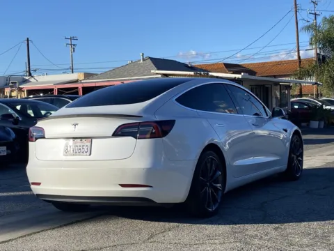 More photos of 2019 Tesla Model 3 Standard Range Plus at Premium Autos - El Monte, CA
